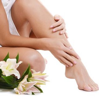 Lovely Nails - 1701 E. Empire st . Ste 340 - (309) 663-6245